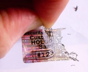 Fragmented Holographic Label
